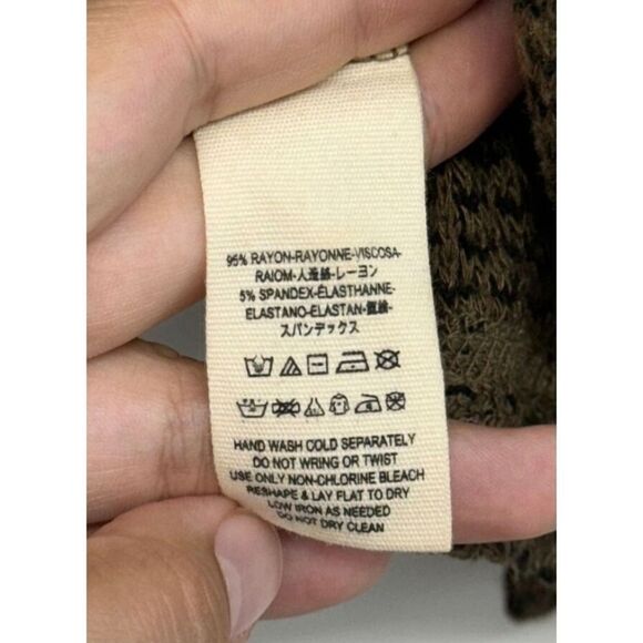 We The Free Knit Oversized Sweater Size XS V Neck Long Sleeve Tan Black Slouchy - Picture 8 of 8